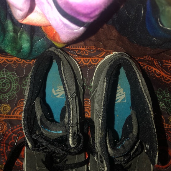 High top gray Vans 👟 - Picture 4 of 5